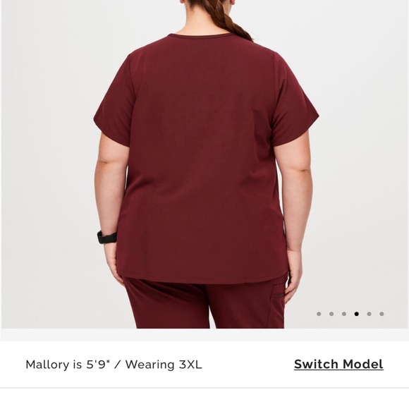 NWT Figs Catrina 3XL Scrub top in burgundy - Picture 3 of 3
